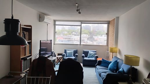 Alquiler Apartamento 3 Dormitorios 2 Baños Muy Luminoso A Pasos De La Rambla En Barrio Sur