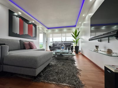 Venta de apartamento de dos dormitorios en Punta del Este