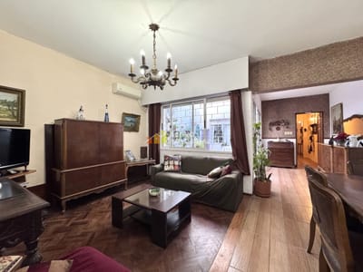 Venta casa 3 dormitorios padrón único - Parque rodo