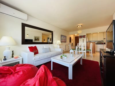 Alquiler Invernal Apartamento de 1 Dormitorio y Medio en la Península, Punta del Este