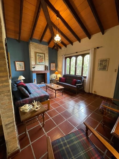 Alquilo casa en San Bernardino 