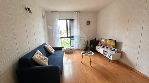Venta Apartamento 2 Dormitorios Vicman complejo cerrado con estacionamiento