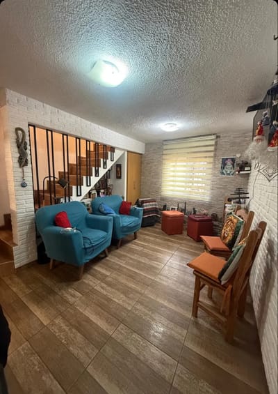 VENDO APTO. 2 DORM. REDUCTO.