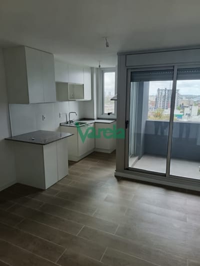 Venta de apartamento de un dormitorio, barrio union, sobre 8 de octubre