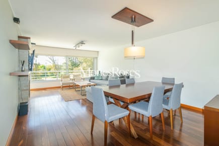 Divino Apartamento en Venta en Carrasco Sur!