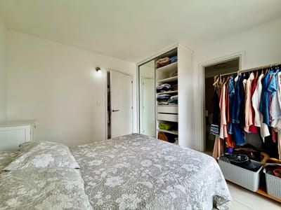Apartamento en venta c/ cochera en Península
