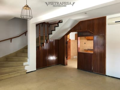 Casa en venta 3 dormitorios, 2 baños, Cochera x 2-Carrasco Norte