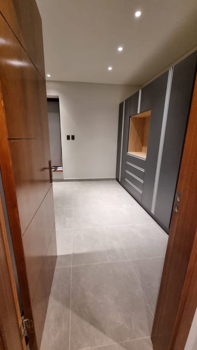 ALQUILO DUPLEX - LUQUE LOMA MERLO