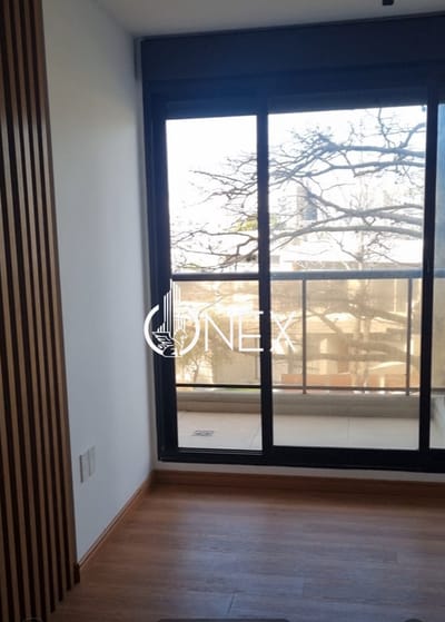 Se vende apartamento amplio estrenar en Malvin, Montevideo.