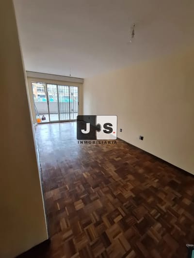 Alquilo Apartamento 3 dormitorio y terraza Cordón