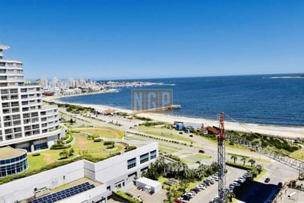 Apartamento en alquiler temporario Playa Mansa 2 dormitorios