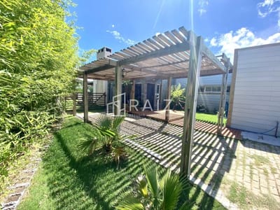 Vende casa en barrio privado la residence, de 4 dormitorios en Punta del Este