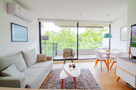Venta apartamento un dormitorio dos baños con garaje en Pocitos