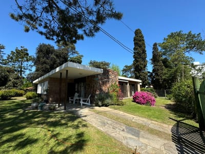 Casa en alquiler temporal de 3 dormitorios en Punta del este , Cantegril