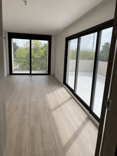 VENTA PENTHOUSE 3 DORMITORIOS EN ZONA COLEGIOS