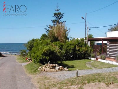 Casa en La Barra 3 dormitorios 2 baños, parrillero