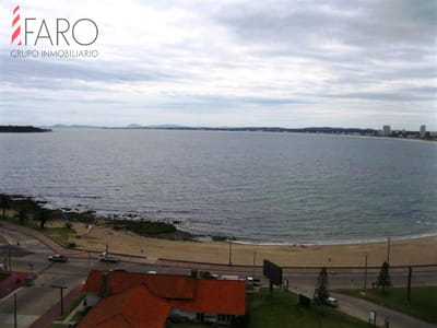 Apartamento en Mansa 3 dormitorios 2 baños terraza