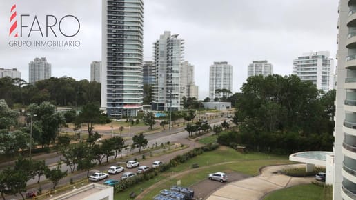 Apartamento en Roosevelt 2 dormitorios con cochera