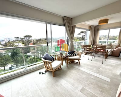 Excelente Apartamento en Mansa a metros del Mar