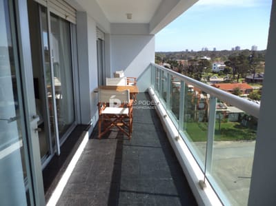 Apartamento en Alquiler, Mansa, Punta del Este, 2 Dormitorios.