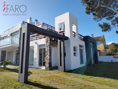 Moderna casa en alquiler