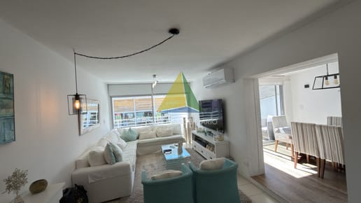 Apartamento tipo casa en plena penisula  - Ref : EQP8410