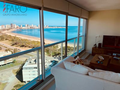 ALQUILER ANUAL -Apartamento en Mansa - Punta del Este
