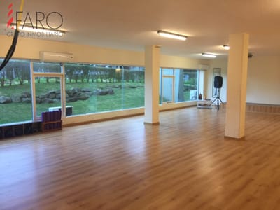 IMPERDIBLE LOCAL EN EXCELENTE ZONA SOBRE AV ROOSEVELT