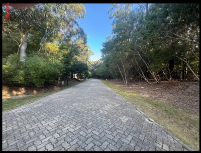 Lote en barrio privado !