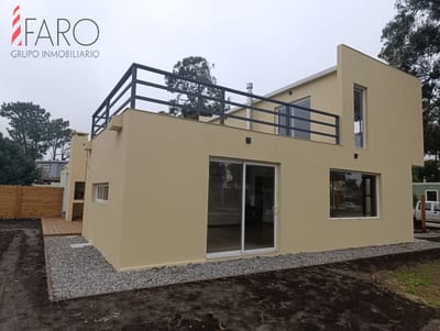 Casa a estrenar en venta - Pinares - Punta del Este