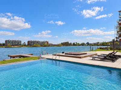 Venta Apartamento 4 Dormitorios en Suite en Carrasco con Vista al Lago