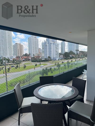 A LA VENTA APARTAMENTO ZONA ENJOY PUNTA DEL ESTE