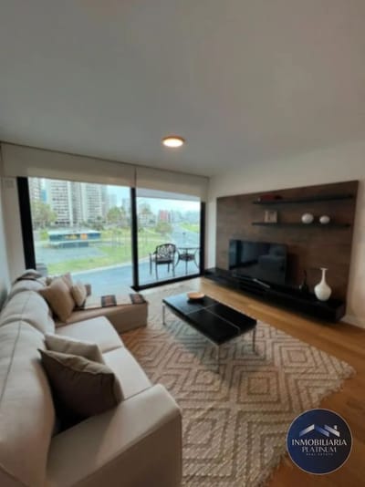 Apartamento en venta c/ cochera en Puerto Buceo