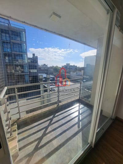 Venta Apartamento 2 dormitorios Malvín, mts Av. Italia, muy seguro, 2 terrazas, coc equipada, AA. Ideal inversión exonerado. Opc gge.