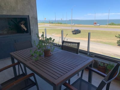 Departamento en venta en Aguamansa, Oportunidad en Punta del Este