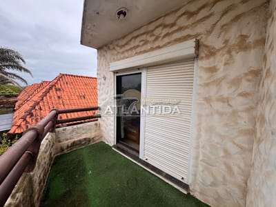 Venta De Apartamento En Atlántida Con Vista Al Mar Y Balcón. Inm Atlántida
