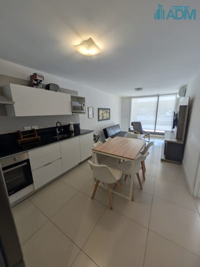 Apartamento de dos dormitorios en alquiler de temporada. Excelentes amenities
