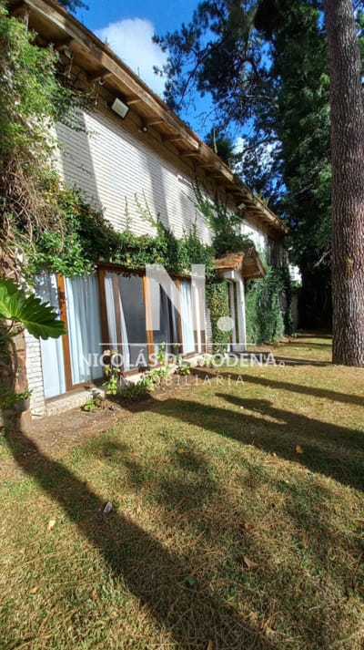 Casa en Cantegril de 3 dormitorios en venta , Punta del Este