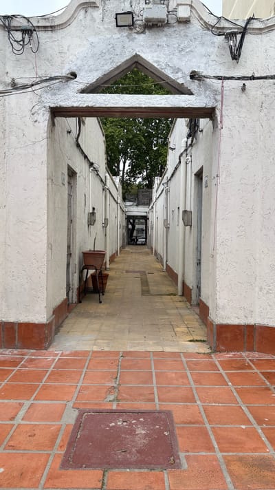 BAJOS GASTOS, EXCELENTE UBICACIÓN