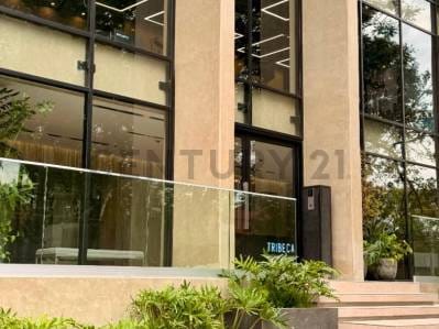 EN VENTA PENTHOUSE DE 3 DORMITORIOS EN ZONA PASEO LA GALERÍA