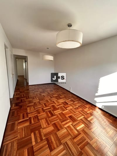 Alquilo apartamento de 2 dormitorios Barrio Parque Batlle