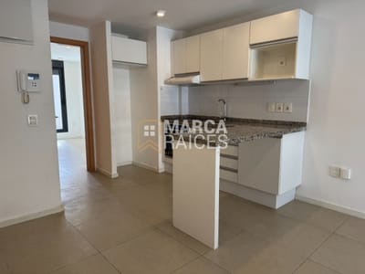 Alquiler Apartamento 2 Dormitorios con patio Cordon Montevideo