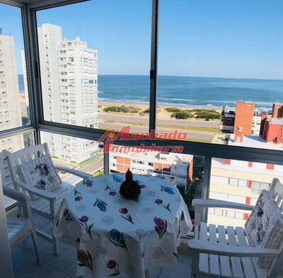Alquiler de apartamento de 1 dormitorio y 1/2 con vista al mar