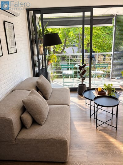 Apartamento en venta c/ cochera en Malvin