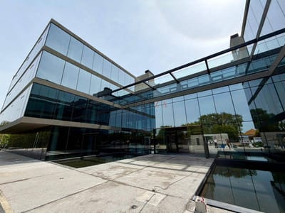 Oficina en venta en Carrasco Hub a estrenar