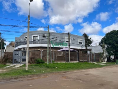 Venta de 2 casas Shangrilá sur en un padrón.  ideal inversor