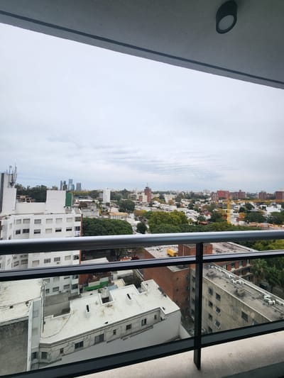 Monoambiente en More buceo: Arquitectura inteligente y servicios premium