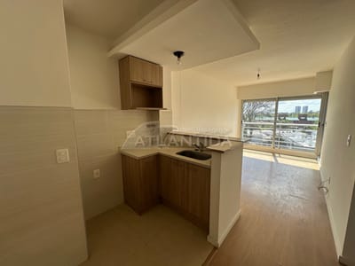 Alquiler Ventura Plaza, 1 Dormitorio Con Balcón Al Frente, La Blanqueada, Carlos Anaya. Inm Atlántida