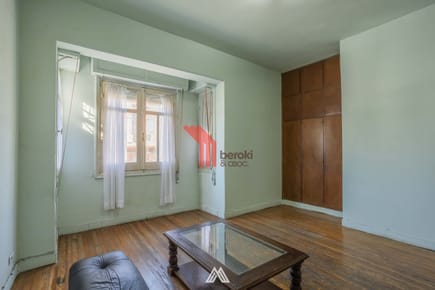 Venta apartamento La Comercial 2 dormitorios con azotea y parrillero