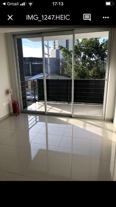 Departamento en Ycua Sati, a pasos de Av. Sta. Teresa, Asunción